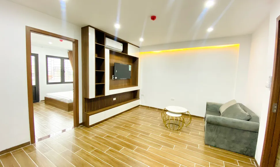 Chính chủ cho thuê căn hộ studio 50m2 tại phố Trích Sài giá từ 6,5 triệu